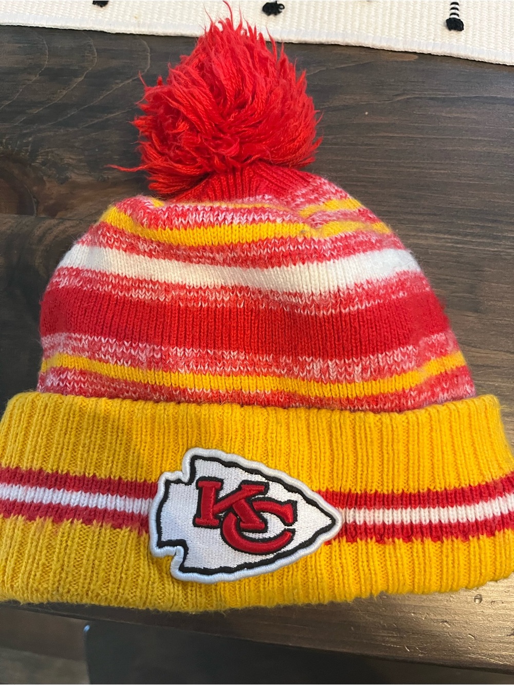 Kansas City Chiefs Kids Pom Beanie Hat - Red & Yellow